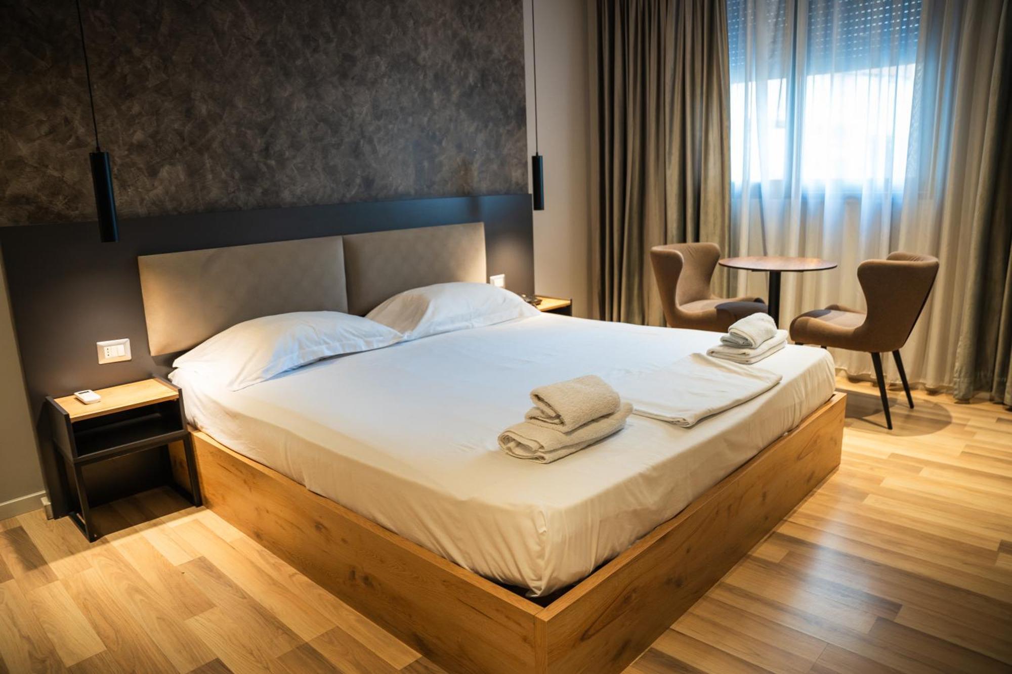 Center Boutique Hotel 3*