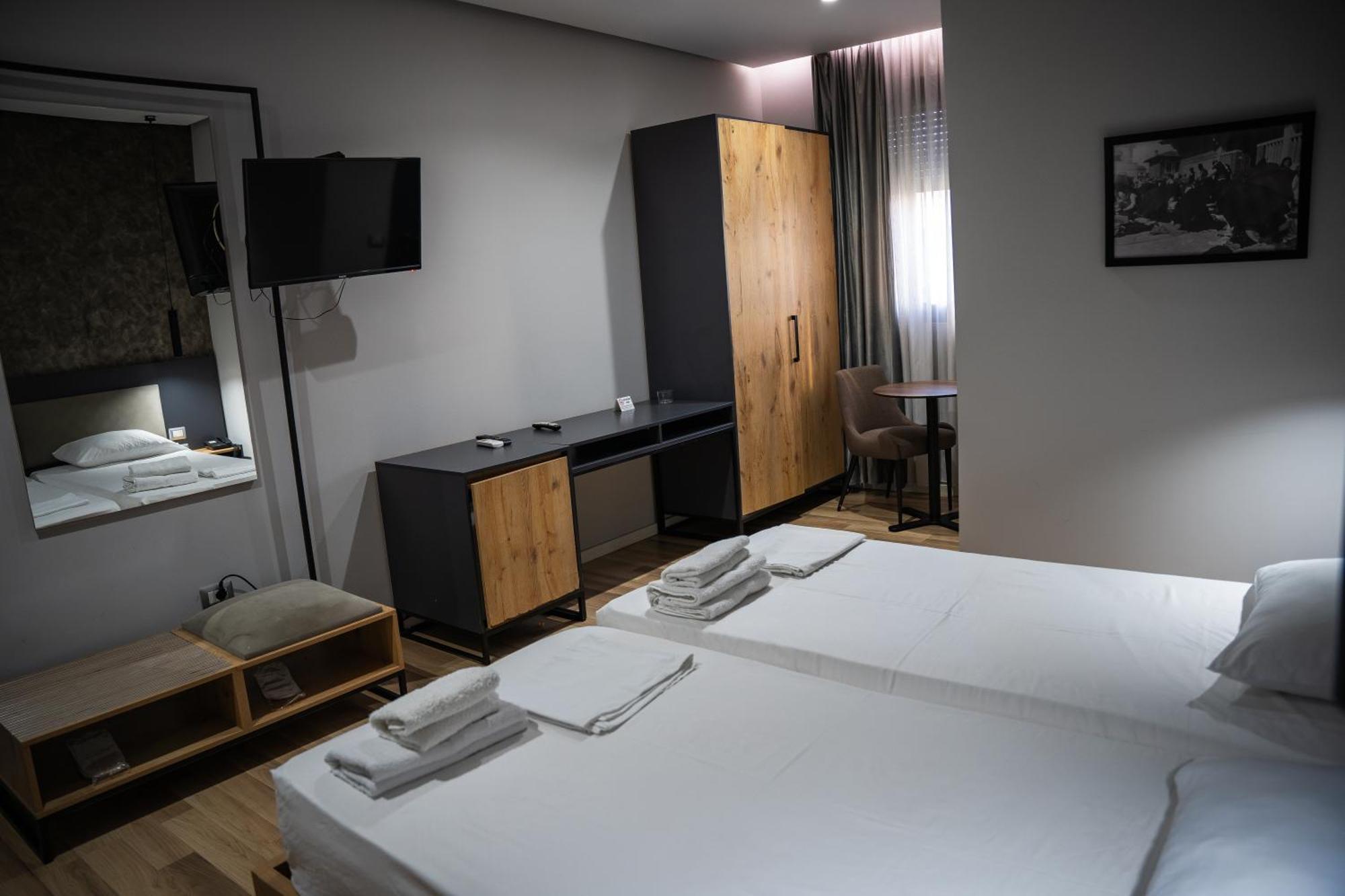 Center Boutique 3*